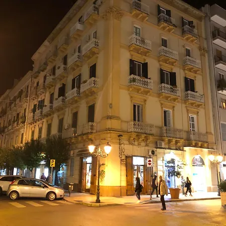 Petite Maison Ta Taranto Exterior foto