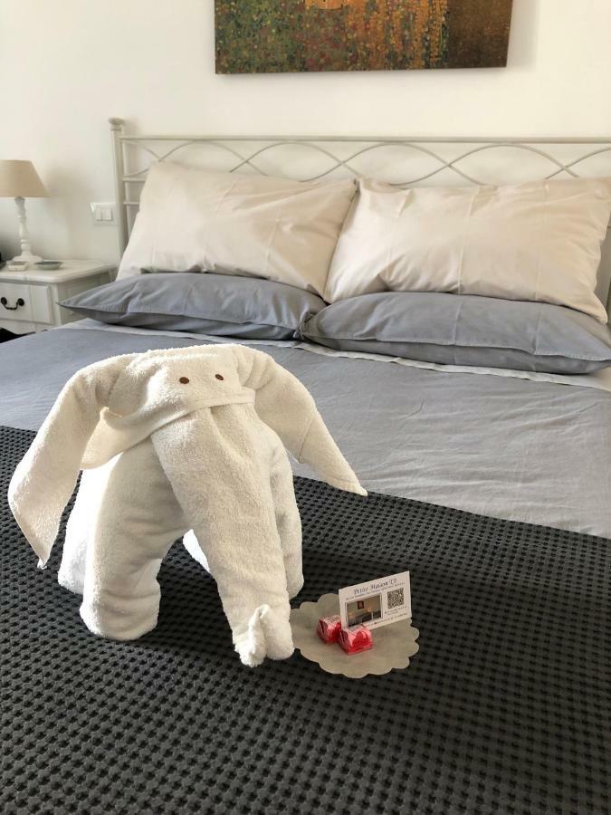 Petite Maison Ta *