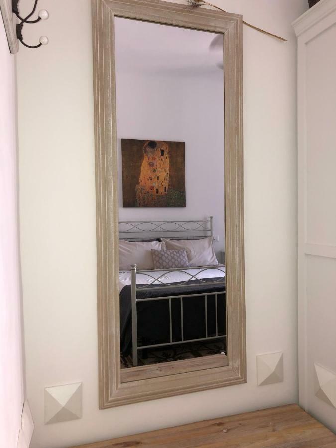 Petite Maison Ta Apartment Taranto